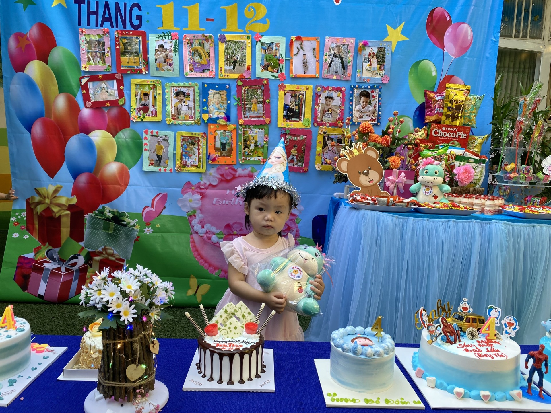 MỪNG SINH NHẬT CÔ VÀ BÉ 11/12-2022