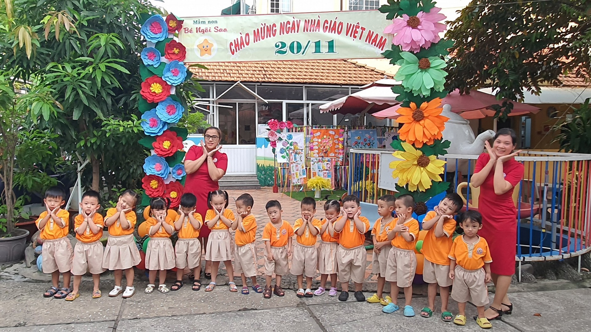 ƯƠM MẦM 20/11/2022