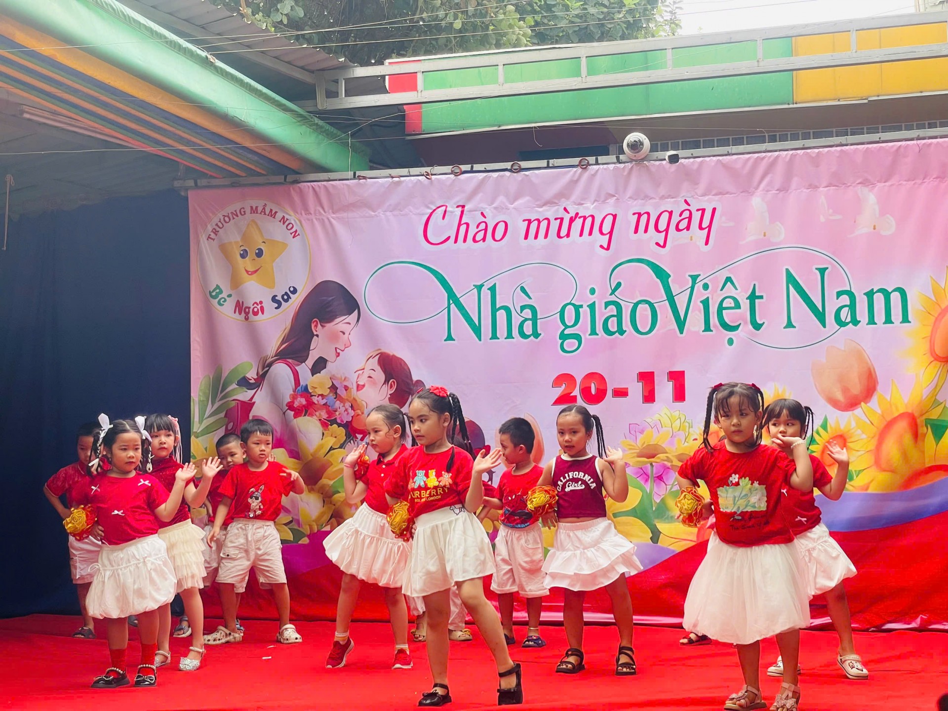 NGƯỜI THẦY ĐẦU TIÊN