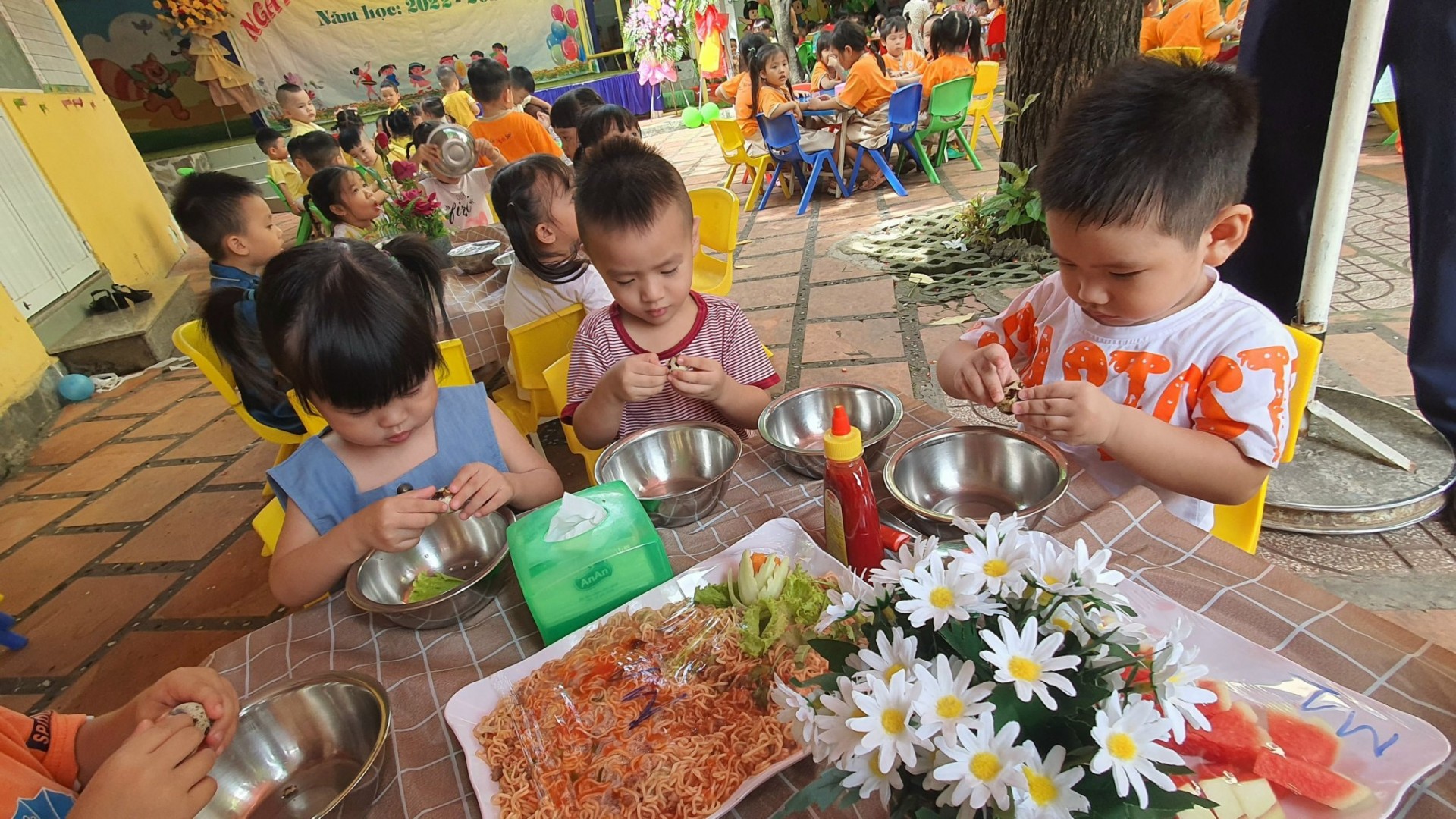 BÉ VUI ĐẾN TRƯỜNG 2022-2023