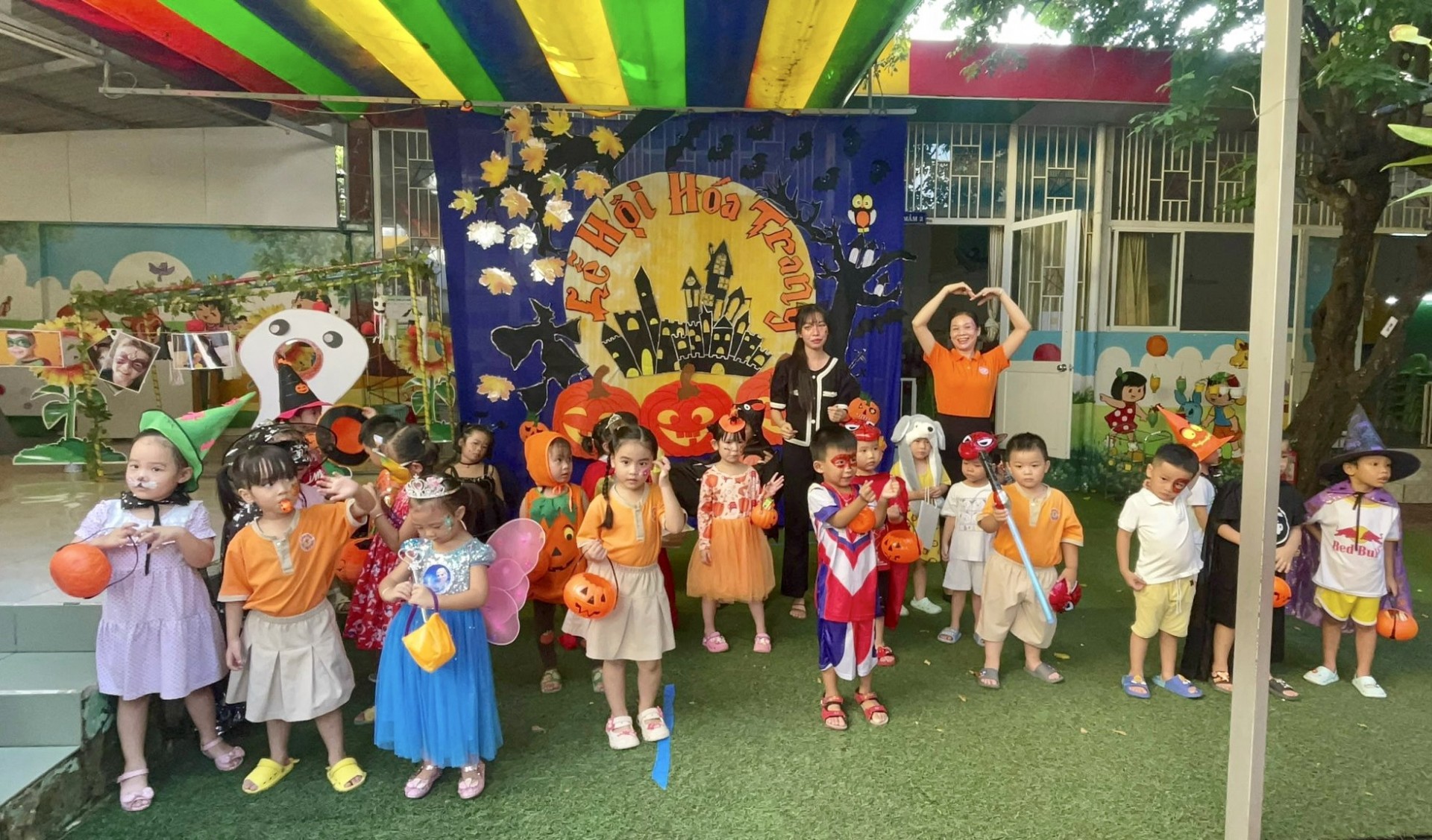 LỄ HỘI HÓA TRANG 2023