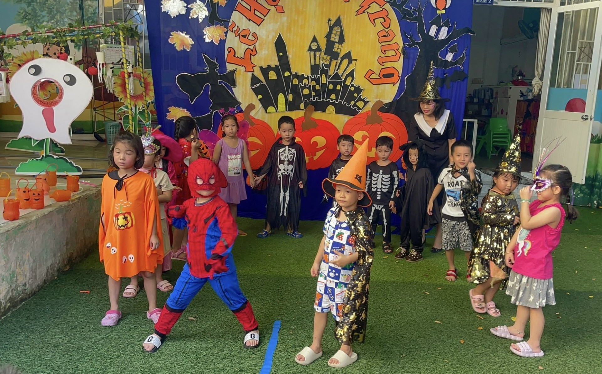 LỄ HỘI HÓA TRANG 2023