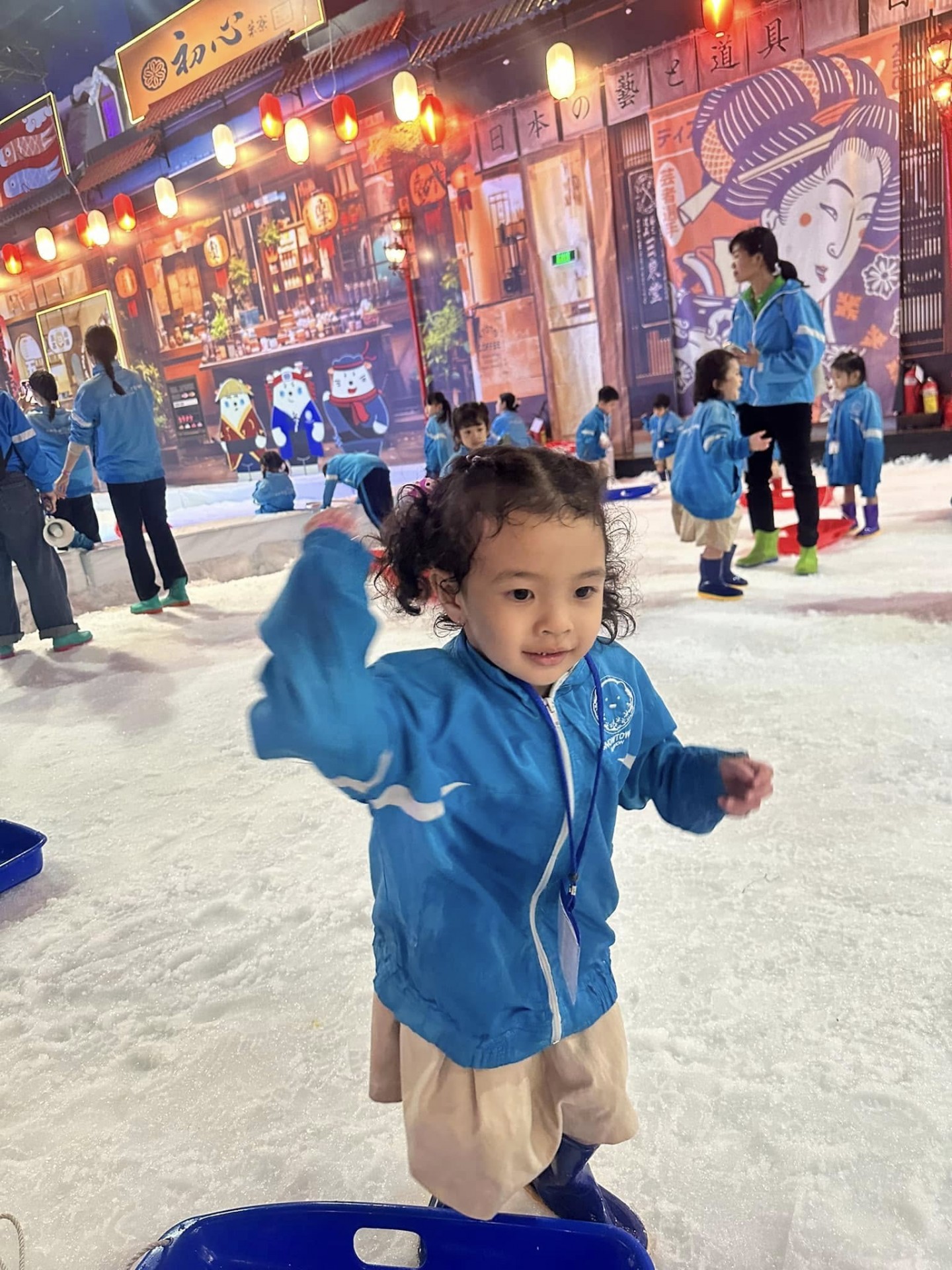 NGOẠI KHÓA 2023-2024 (Đường sách - Bưu điện thành phố - Snow town)