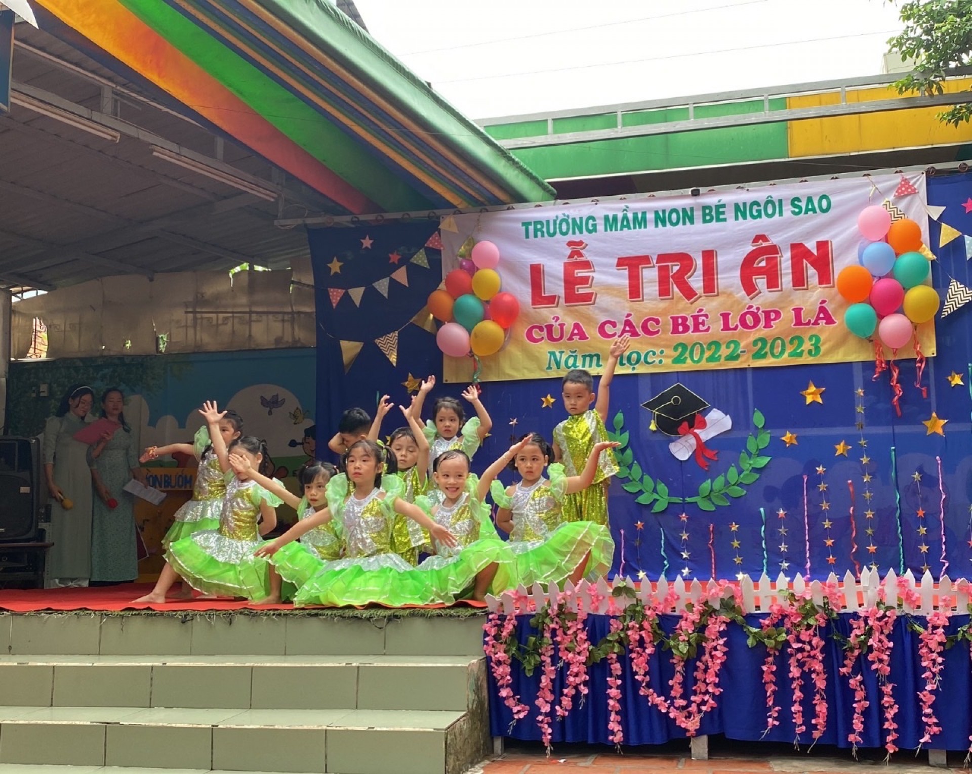 LỄ TRI ÂN CỦA CÁC BÉ LỚP LÁ NH - 2022 - 2023