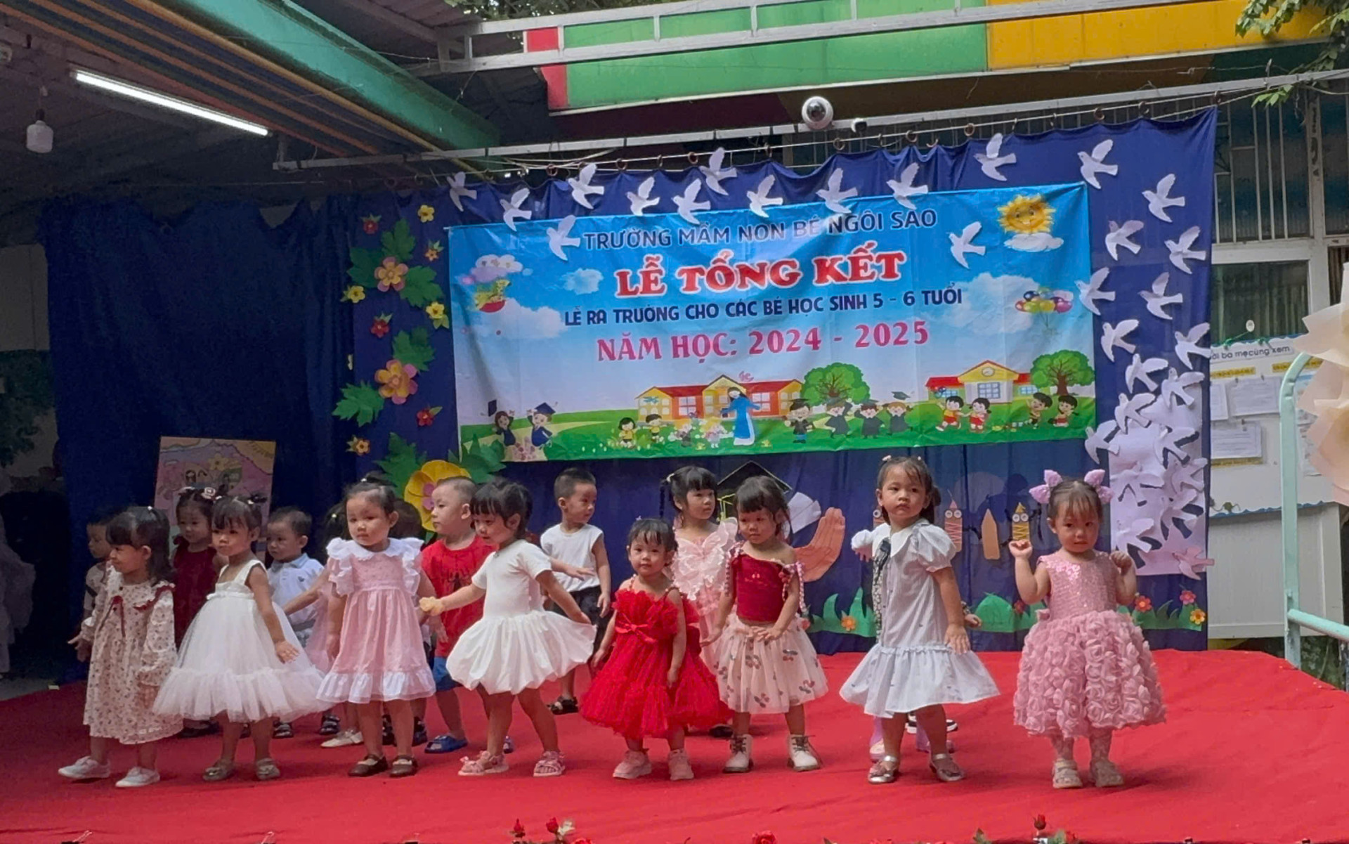 LỄ TỔNG KẾT VÀ TRI ÂN CỦA CÁC BÉ LỚP LÁ 2024-2025